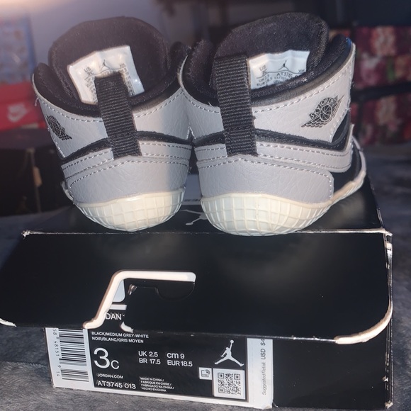 Jordan Crib Booties - Picture 5 of 5